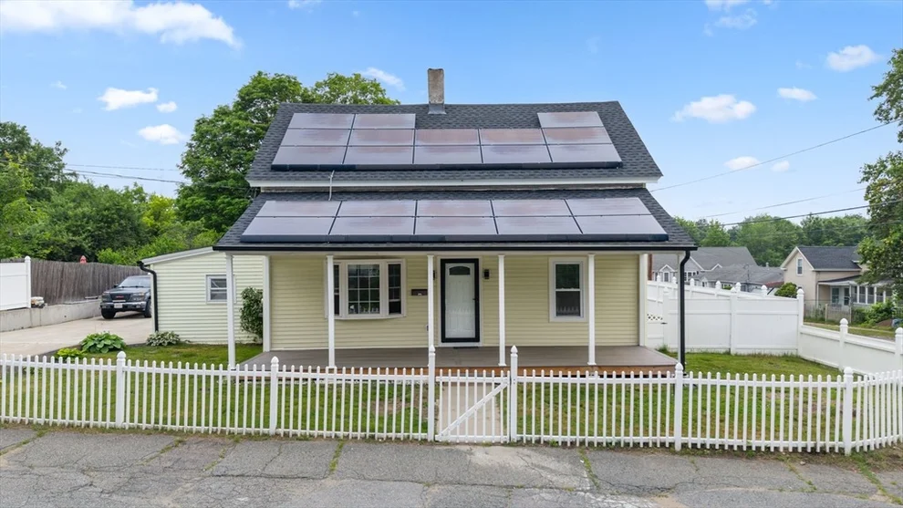 Unit for sale at 104 Middle St, Leominster, MA 01453