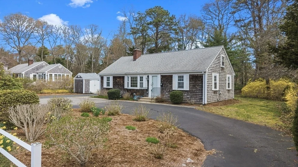Unit for sale at 84 Hinckley Cir, Barnstable, MA 02655