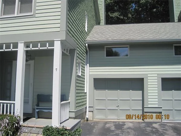 Unit for sale at 7 Blueberry Ct, Rockland, MA 02370