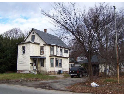 Unit for sale at 27 Silver Lake St, Athol, MA 01331