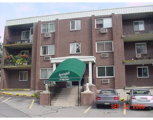 Unit for sale at 35 High St, Marlborough, MA 01752
