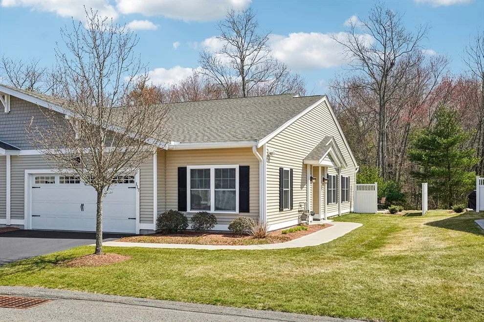 Unit for sale at 117 Rogerson Xing, Uxbridge, MA 01569