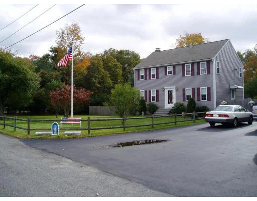 Unit for sale at 36 Centre Ave, Rockland, MA 02370
