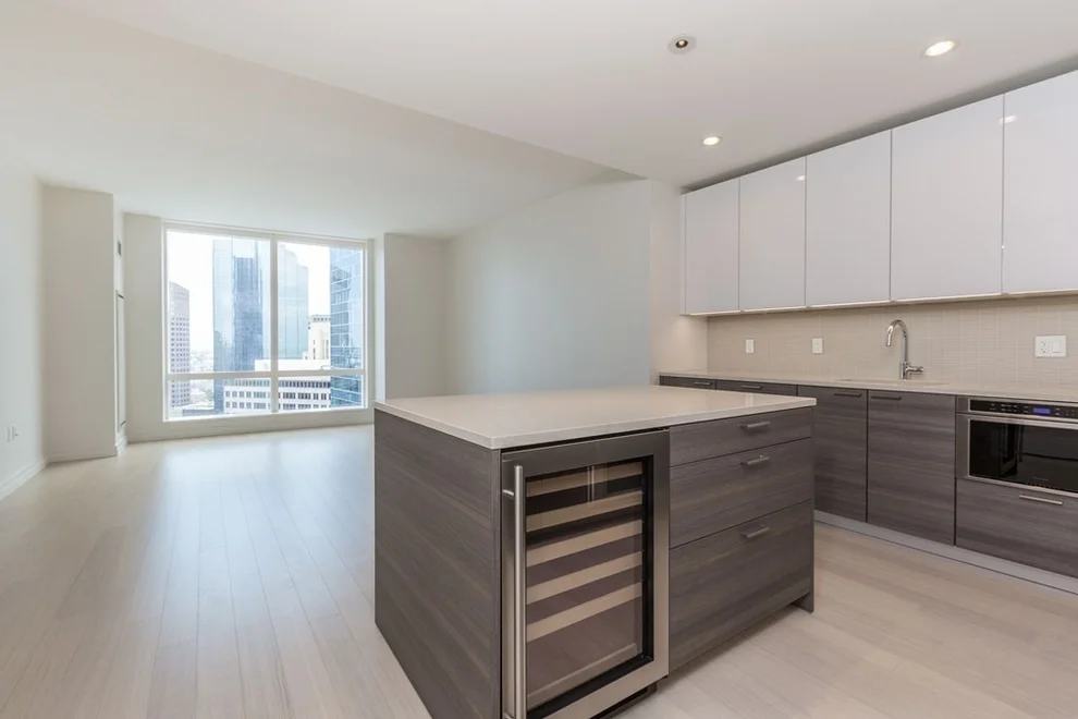 Unit for sale at 1 Franklin St, Boston, MA 02110