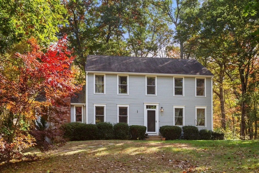 Unit for sale at 3 Richard Rd, Hopedale, MA 01747