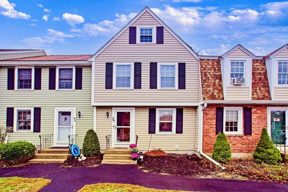 Unit for sale at 848 Plain St, Marshfield, MA 02050
