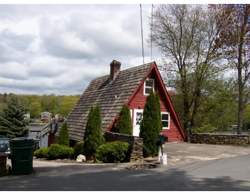 Unit for sale at 140 Glen Echo Shore Dr, Charlton, MA 01507