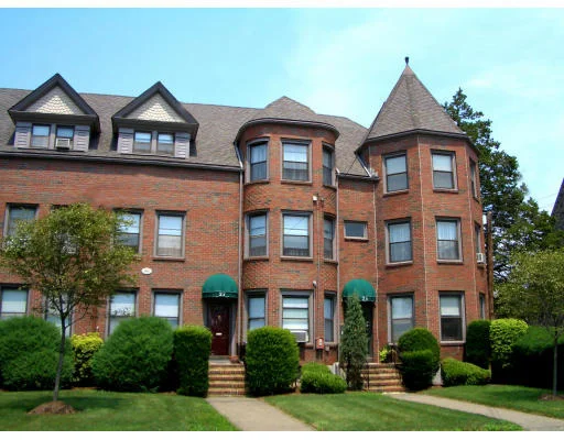 Unit for sale at 25 Highland Avenue, Newton, MA 02460