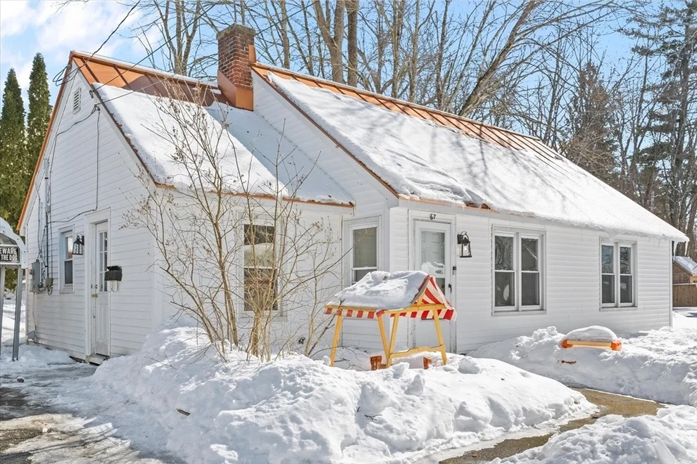 Unit for sale at 67 Anzio Rd, Athol, MA 01331