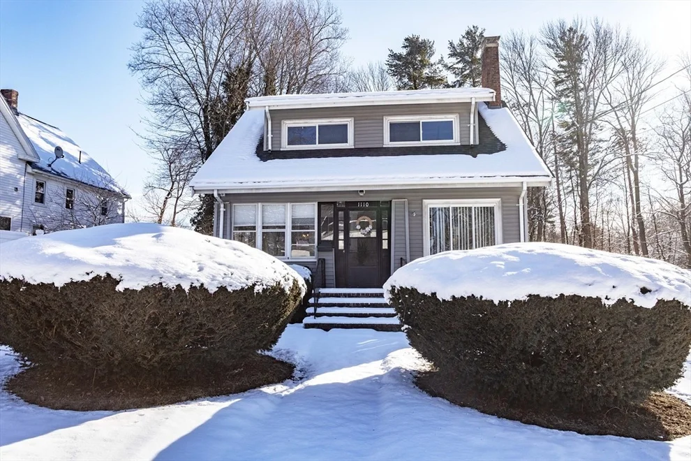 Unit for sale at 1110 Main St, Walpole, MA 02081