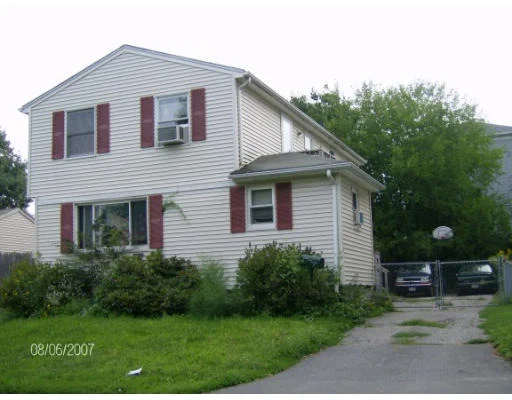 Unit for sale at 156 Pilgrim Ave, Worcester, MA 01604