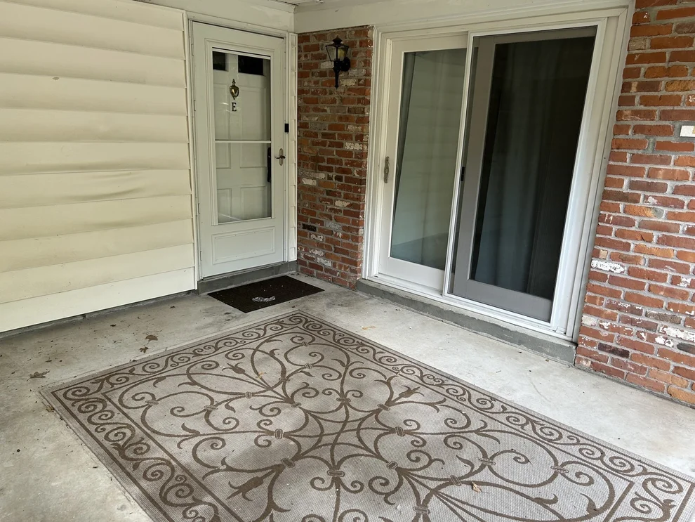 Unit for sale at 40 Halifax, Springfield, MA 01108