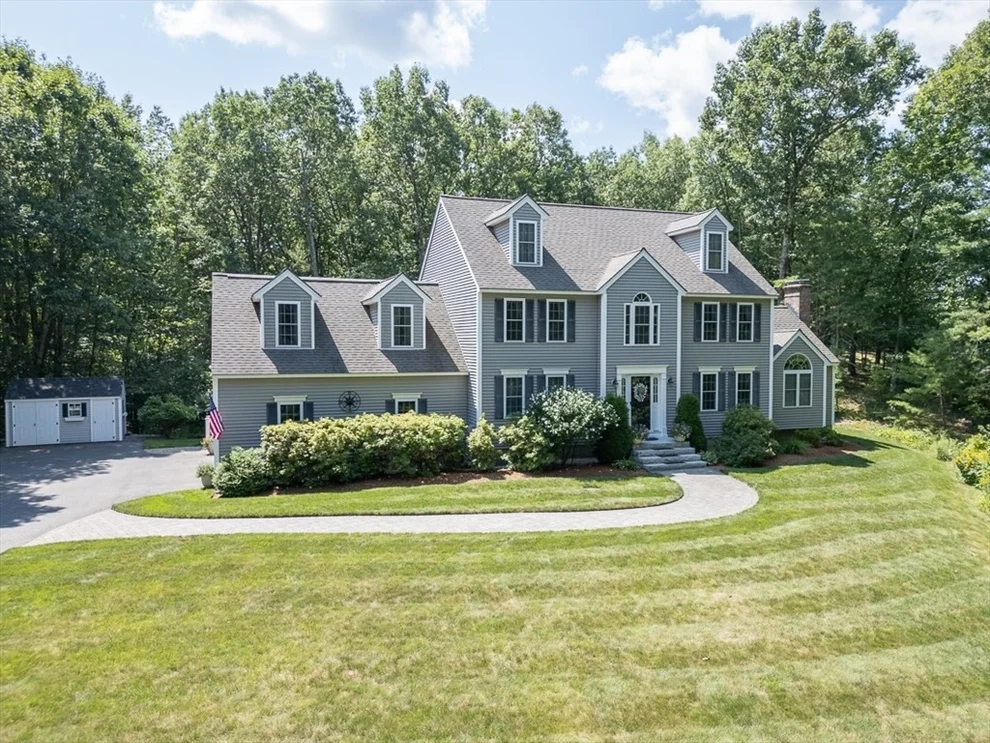 Unit for sale at 15 Hillside Dr, Townsend, MA 01469