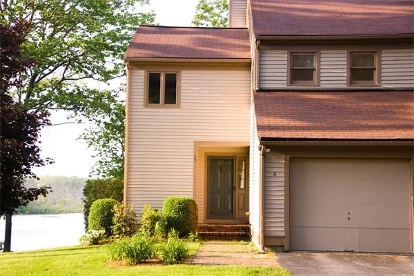 Unit for sale at 71 Worcester Rd, Sterling, MA 01564
