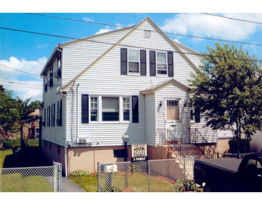 Unit for sale at 5 Kittery Street, Worcester, MA 01604