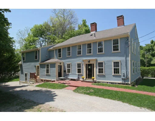 Unit for sale at 170 North St, Hingham, MA 02043