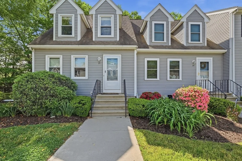 Unit for sale at 21 Basking Ridge, Middleboro, MA 02346