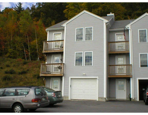 Unit for sale at 28 W Meadow Estates Dr., Townsend, MA 01474