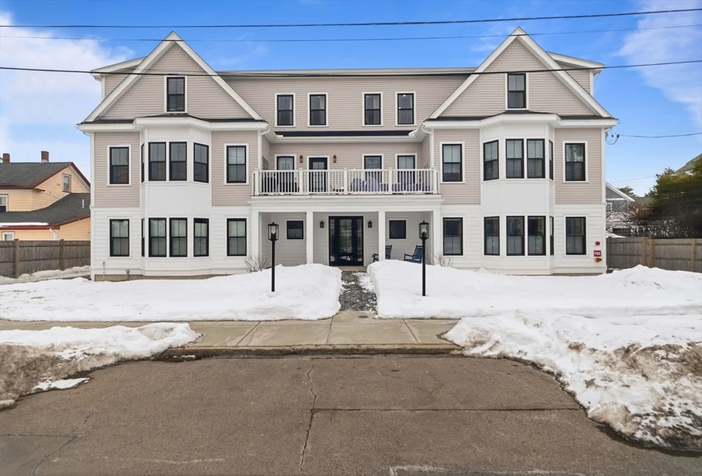Unit for sale at 4 Anawan Ave, Boston, MA 02132