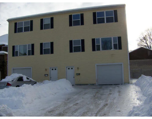 Unit for sale at 85 Southgate St, Worcester, MA 01603