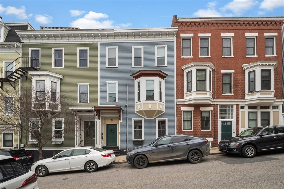 Unit for sale at 87 Bartlett St, Boston, MA 02129