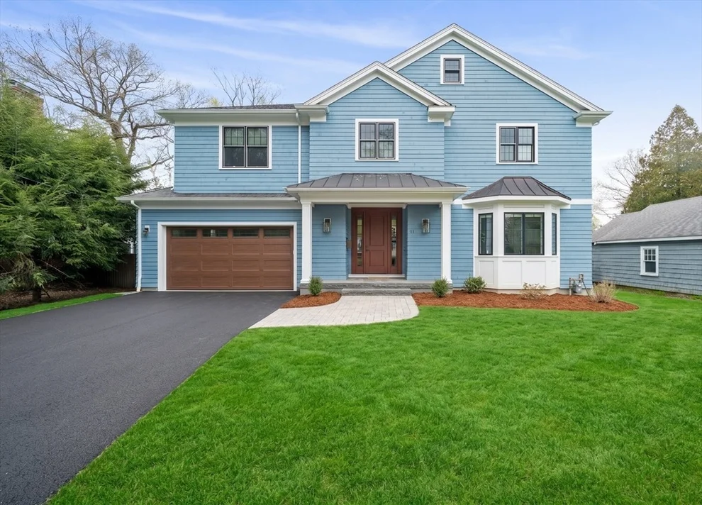 Unit for sale at 11 Woodhaven Rd, Newton, MA 02468