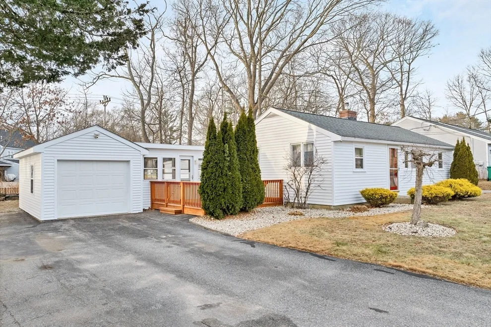 Unit for sale at 32 Shirley Ter, Hampton, NH 03842