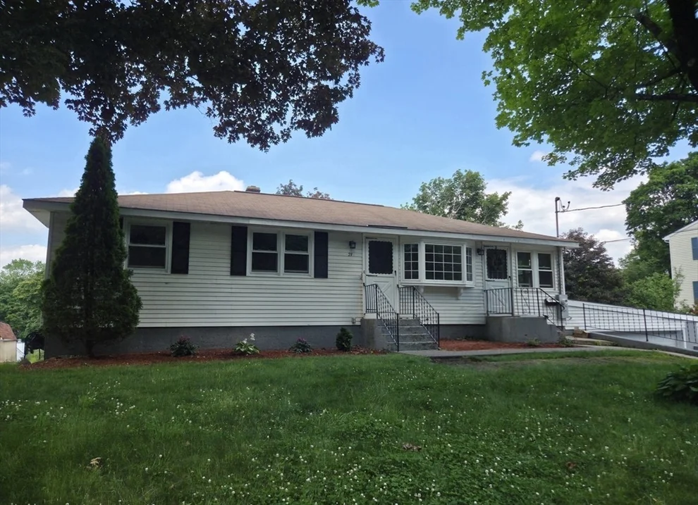 Unit for sale at 21 Washington St, Shrewsbury, MA 01545