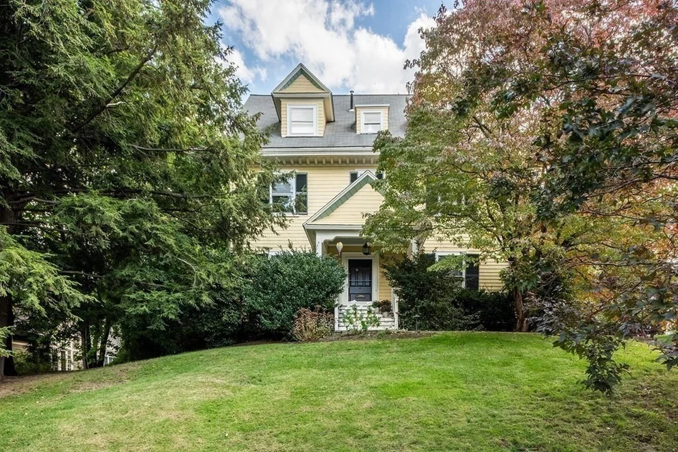 Unit for sale at 96 Shornecliffe Road, Newton, MA 02458
