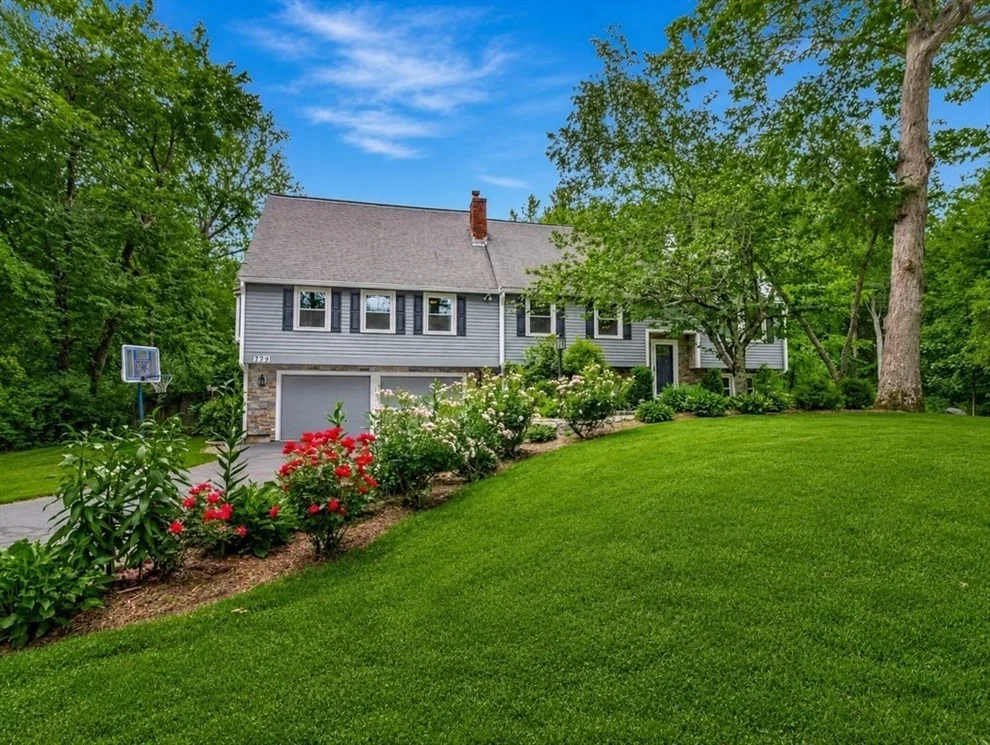 Unit for sale at 779 Ware St, Mansfield, MA 02048