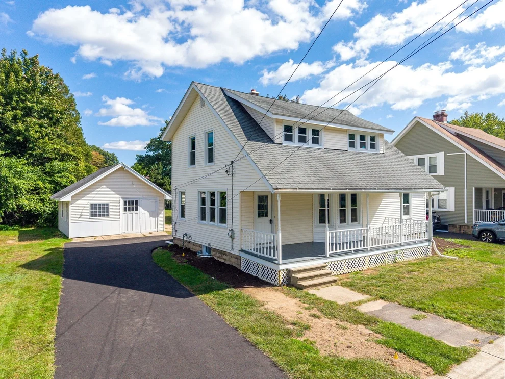 Unit for sale at 62 Talcott Ave, West Springfield, MA 01089