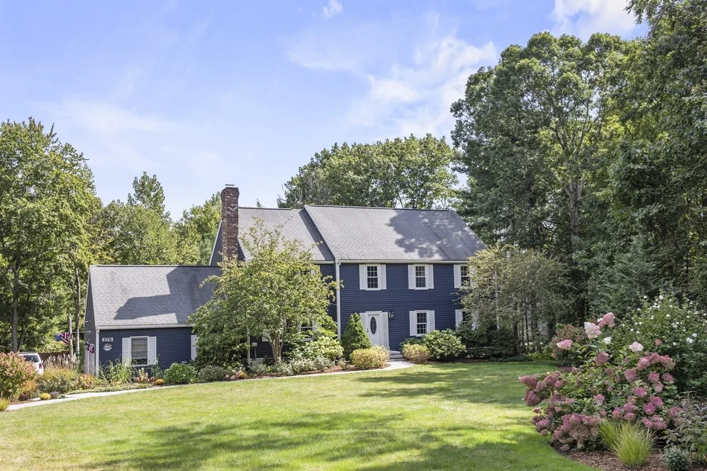 Unit for sale at 178 Littlefield Lane, Marlborough, MA 01752
