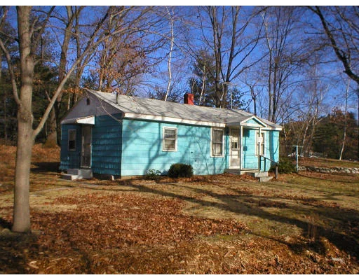 Unit for sale at 20 Catacunemaug Rd, Shirley, MA 01464
