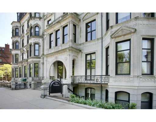 Unit for sale at 160 Commonwealth Ave, Boston, MA 02116