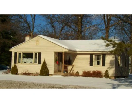 Unit for sale at 122 Feeding Hills Rd, Southwick, MA 01077