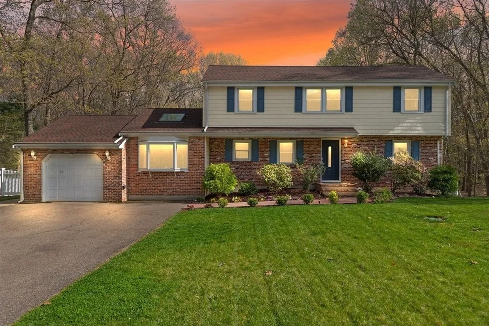 Unit for sale at 62 Deerfield Rd, Sharon, MA 02067