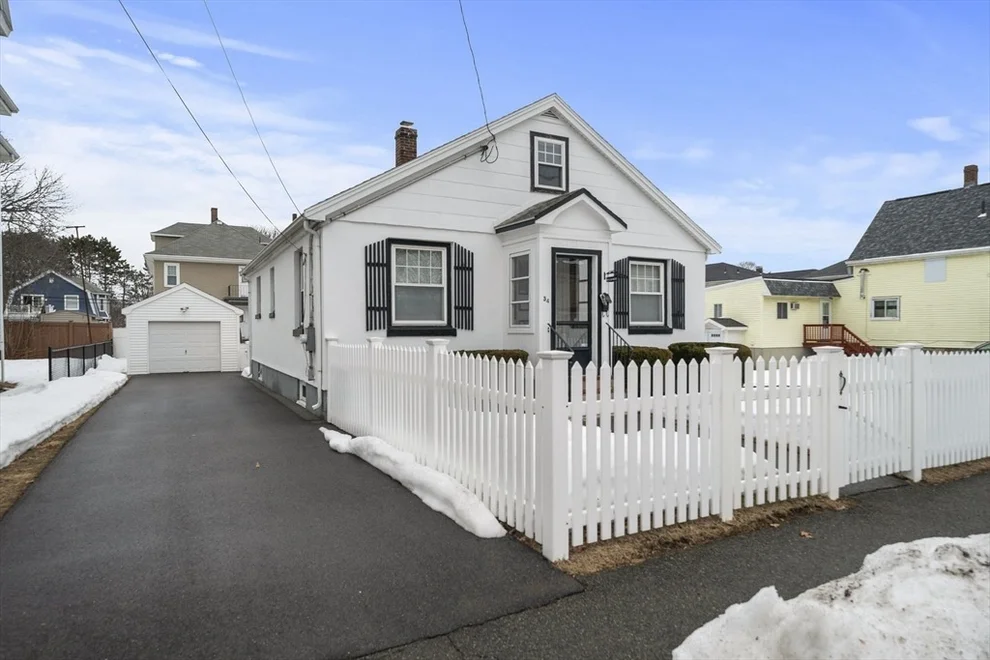 Unit for sale at 54 Safford St, Quincy, MA 02171