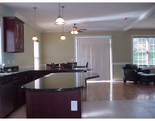 Unit for sale at 164 Bear Hill Rd, Cumberland, RI 02864