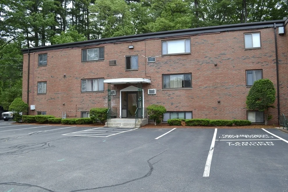 Unit for sale at 77 Nicholas Rd, Framingham, MA 01701