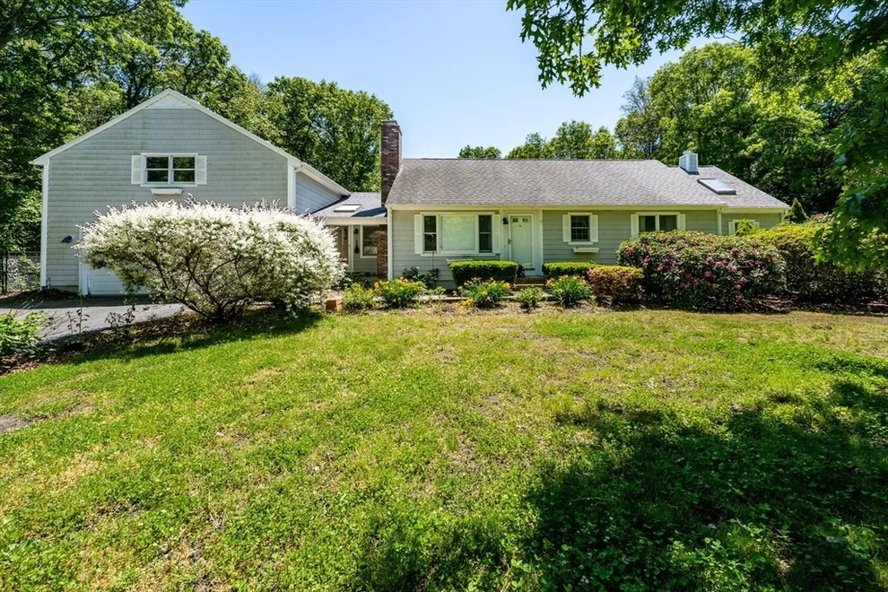Unit for sale at 1529 Race Ln, Barnstable, MA 02648