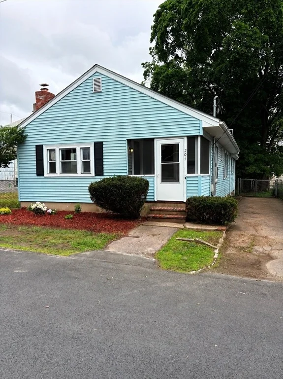 Unit for sale at 201 Florence St, Brockton, MA 02301