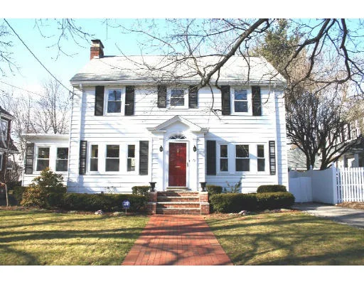 Unit for sale at 70 Oak Ridge Road, Medford, MA 02155