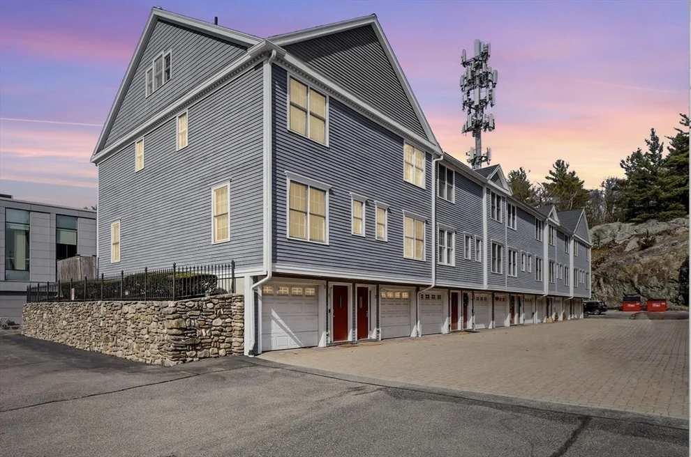Unit for sale at 894 Main St, Wakefield, MA 01880