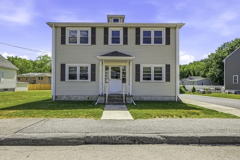Unit for sale at 81 Winter St, Bellingham, MA 02019