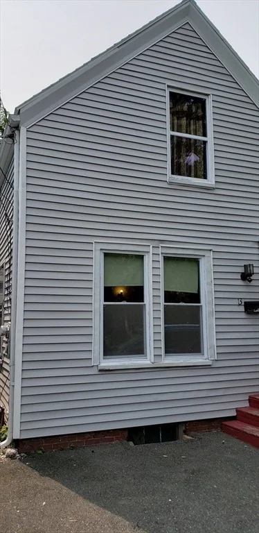 Unit for sale at 13 Elizabeth St, Lynn, MA 01905
