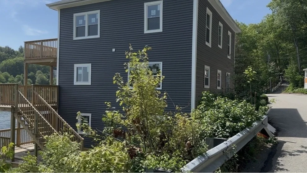 Unit for sale at 190 Grove St, Clinton, MA 01510