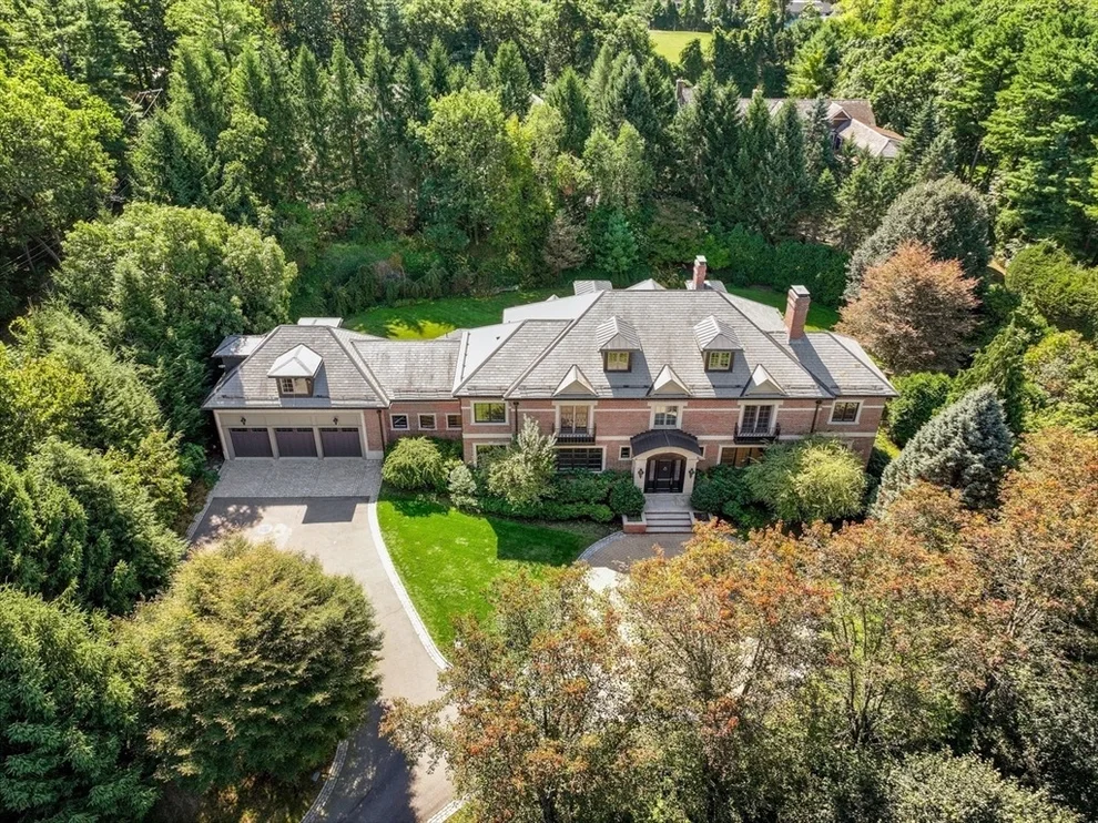 Unit for sale at 118 Woodland Road, Brookline, MA 02467