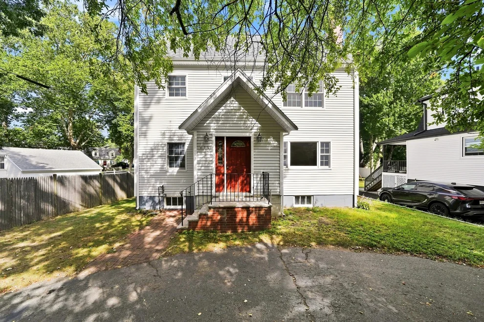 Unit for sale at 438 Waltham St, Lexington, MA 02421