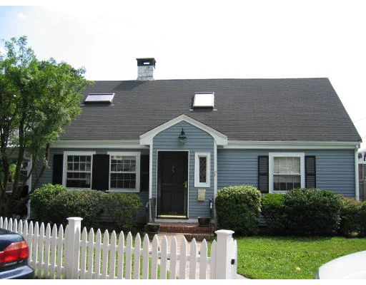Unit for sale at 7 Blaney Circle, Swampscott, MA 01907