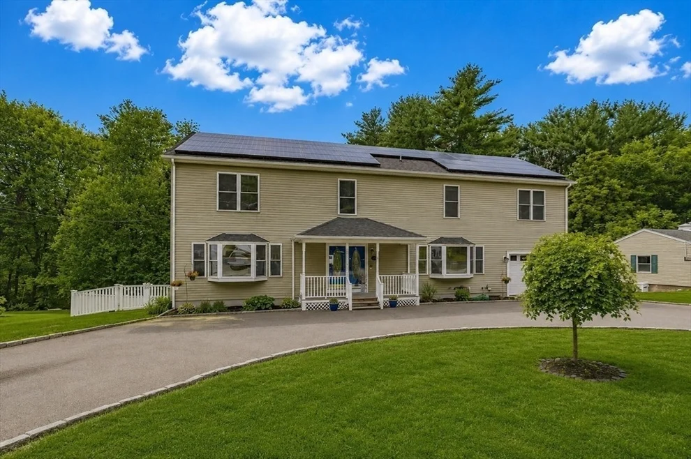 Unit for sale at 12 Corcoran Rd, Burlington, MA 01803